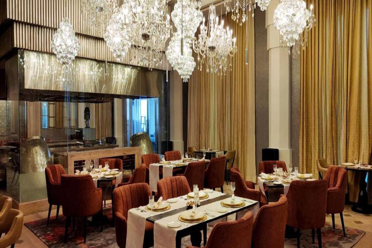 Hotel The Leela Gandhinagar Extérieur photo