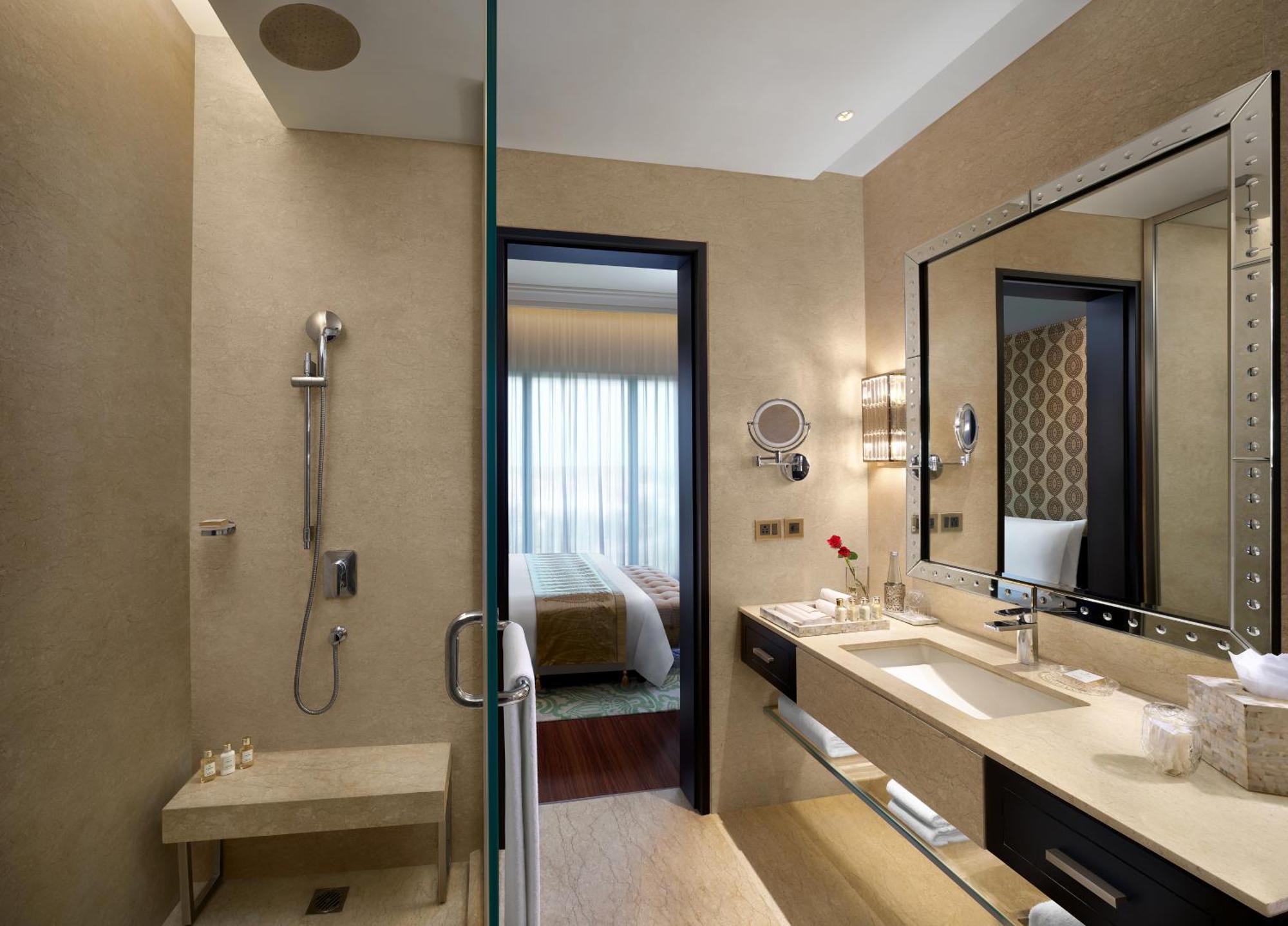 Hotel The Leela Gandhinagar Extérieur photo
